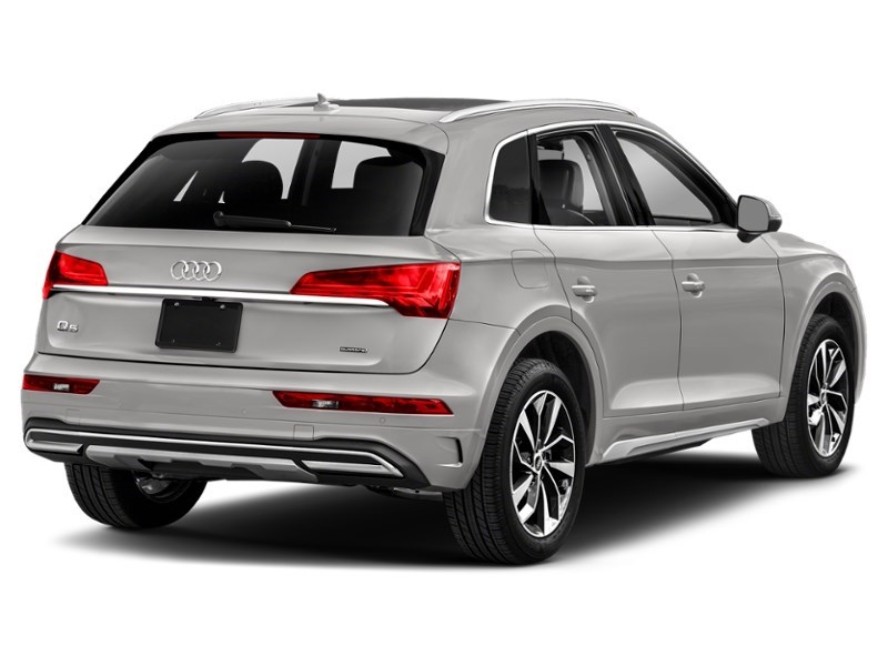 2021 Audi Q5 Komfort 45 TFSI quattro Florett Silver Metallic  Shot 2