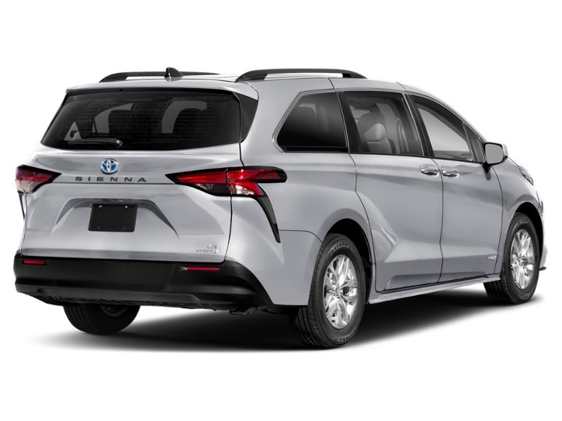 2022 Toyota Sienna LE 8-Passenger FWD Celestial Silver Metallic  Shot 18