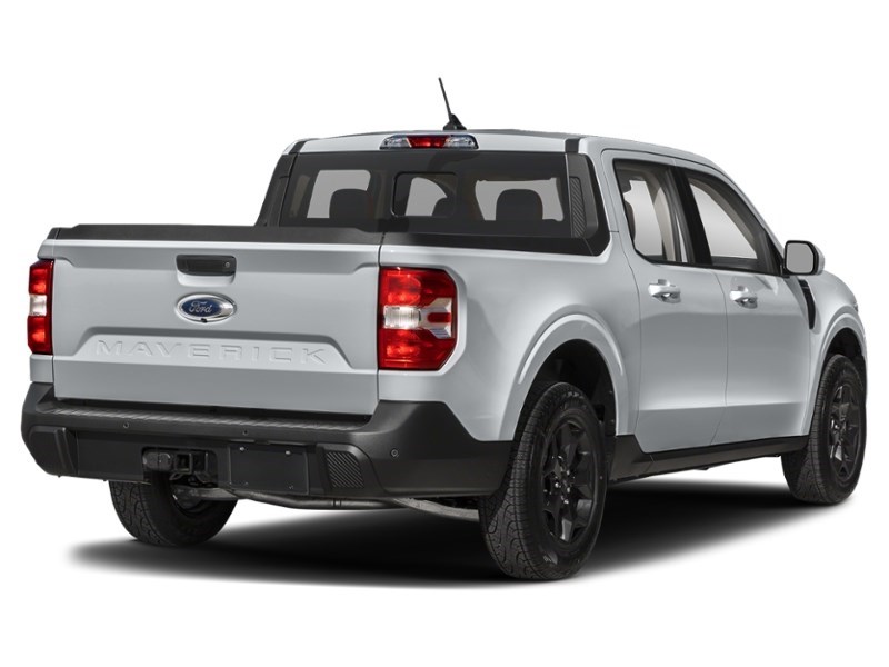 2024 Ford Maverick LARIAT Advanced AWD SuperCrew Iconic Silver Metallic  Shot 24