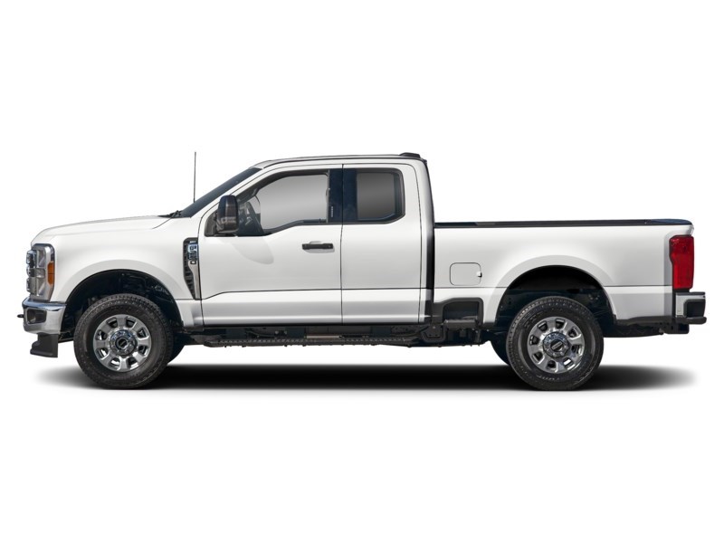 2026 Ford F-250 XLT 4WD SuperCab 8' Box Oxford White  Shot 3
