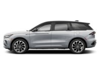 2026 Lincoln Nautilus Reserve AWD Silver Radiance Metallic Clearcoat  Shot 3