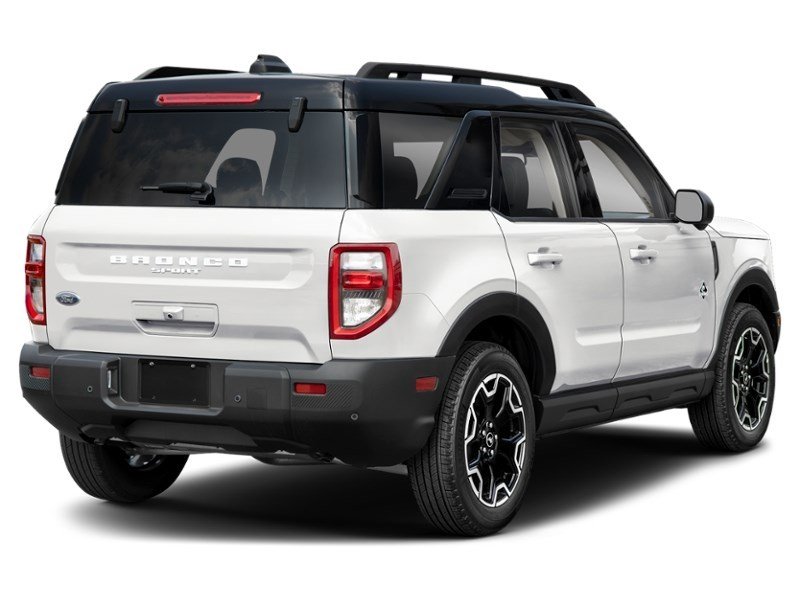 2026 Ford Bronco Sport Outer Banks 4x4 Oxford White  Shot 6