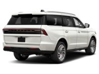 2026 Lincoln Navigator Reserve 4x4 Pristine White Metallic Tri-Coat  Shot 2